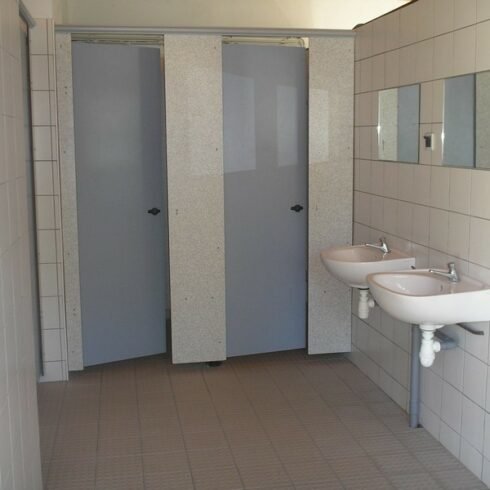 Douches bloc sanitaire